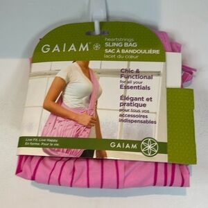 BNWT GAIAM pink heart string cotton sling bag, yoga/travel